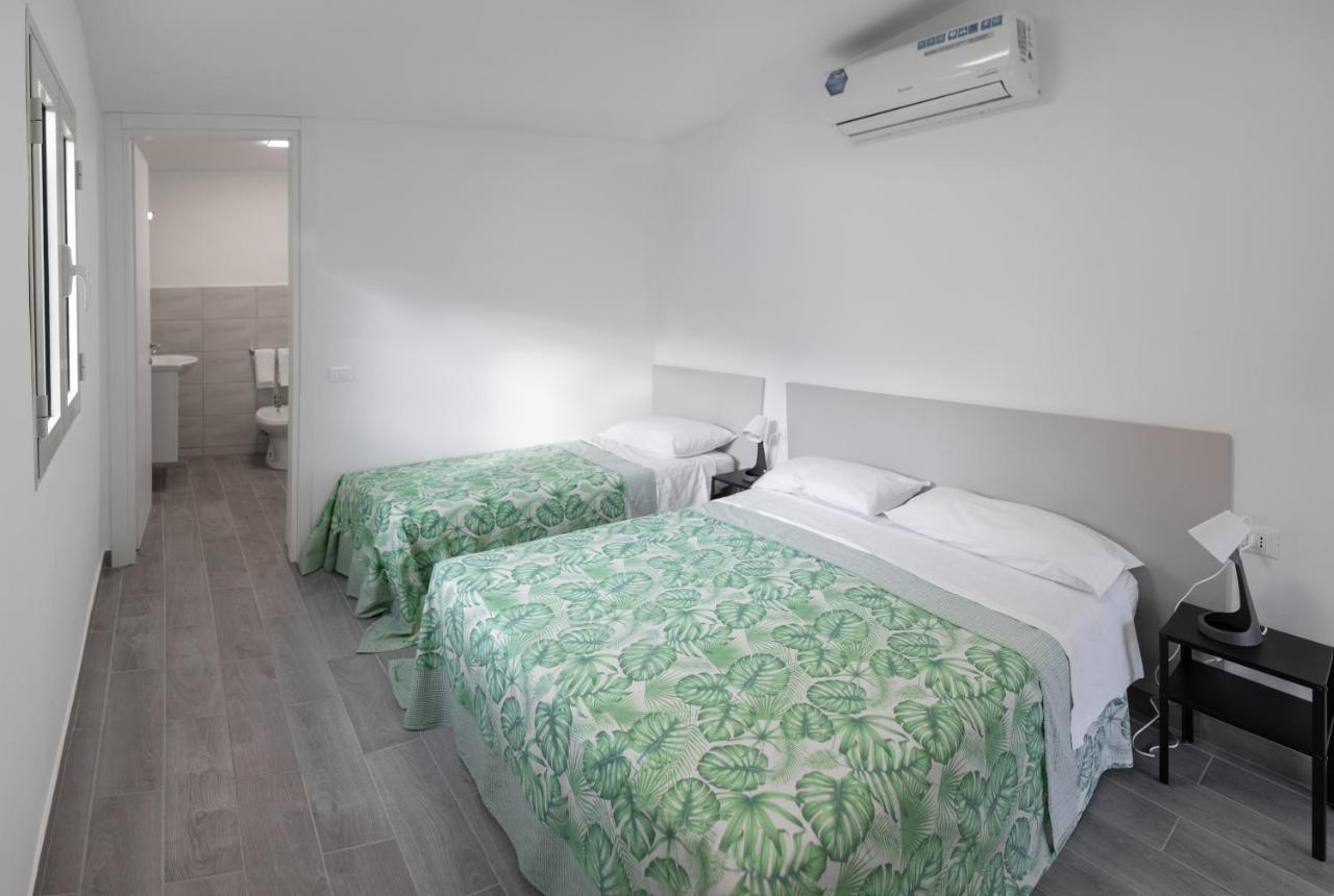Villaggio Camping Poseidon - Bungalows & Rooms With Sea View In Nature Santa Caterina Dello Ionio Marina Buitenkant foto